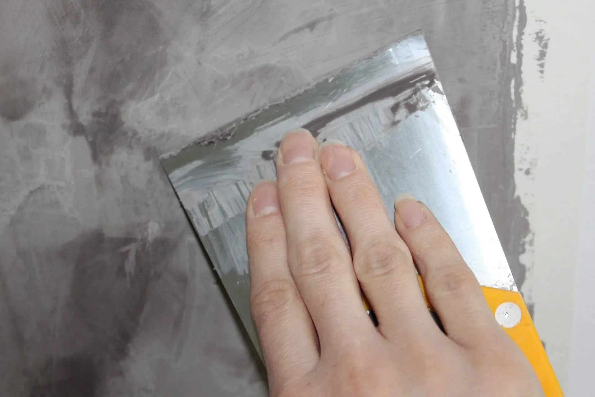Iso Renov Entreprise De Peinture Cavaillon Beton Cire